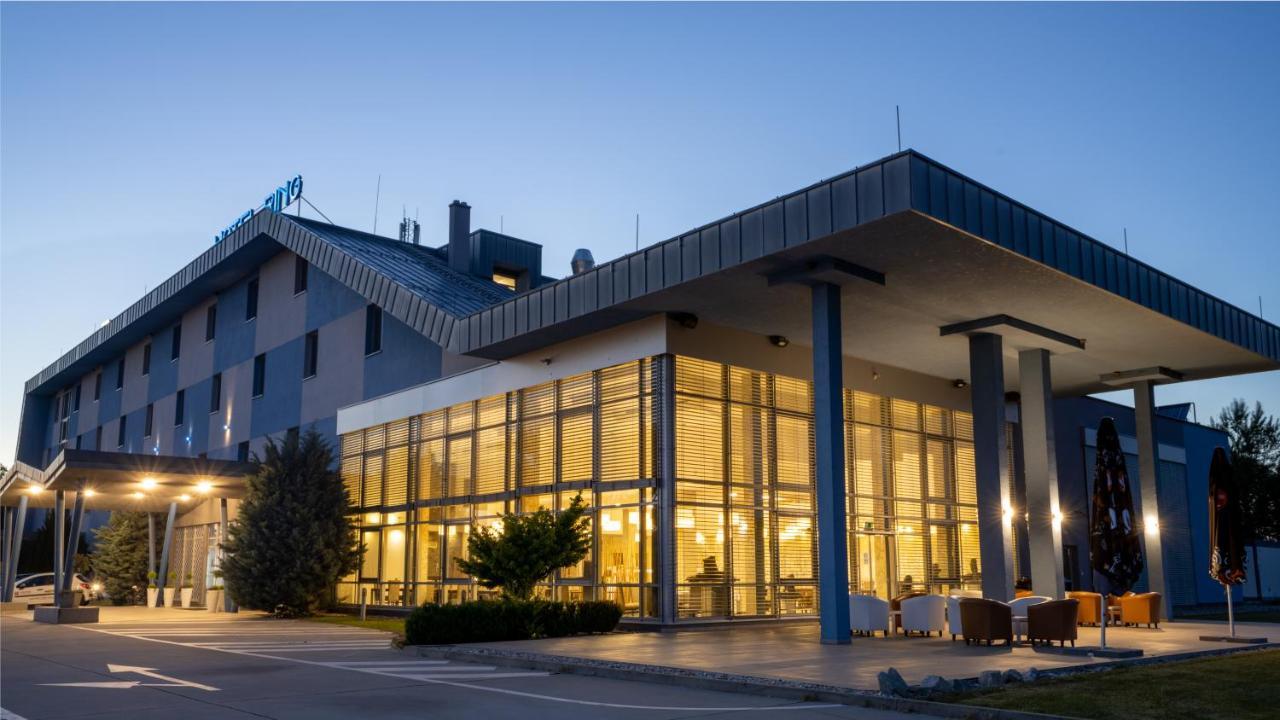 Hotel Ring Orechová Potôň Exteriér fotografie