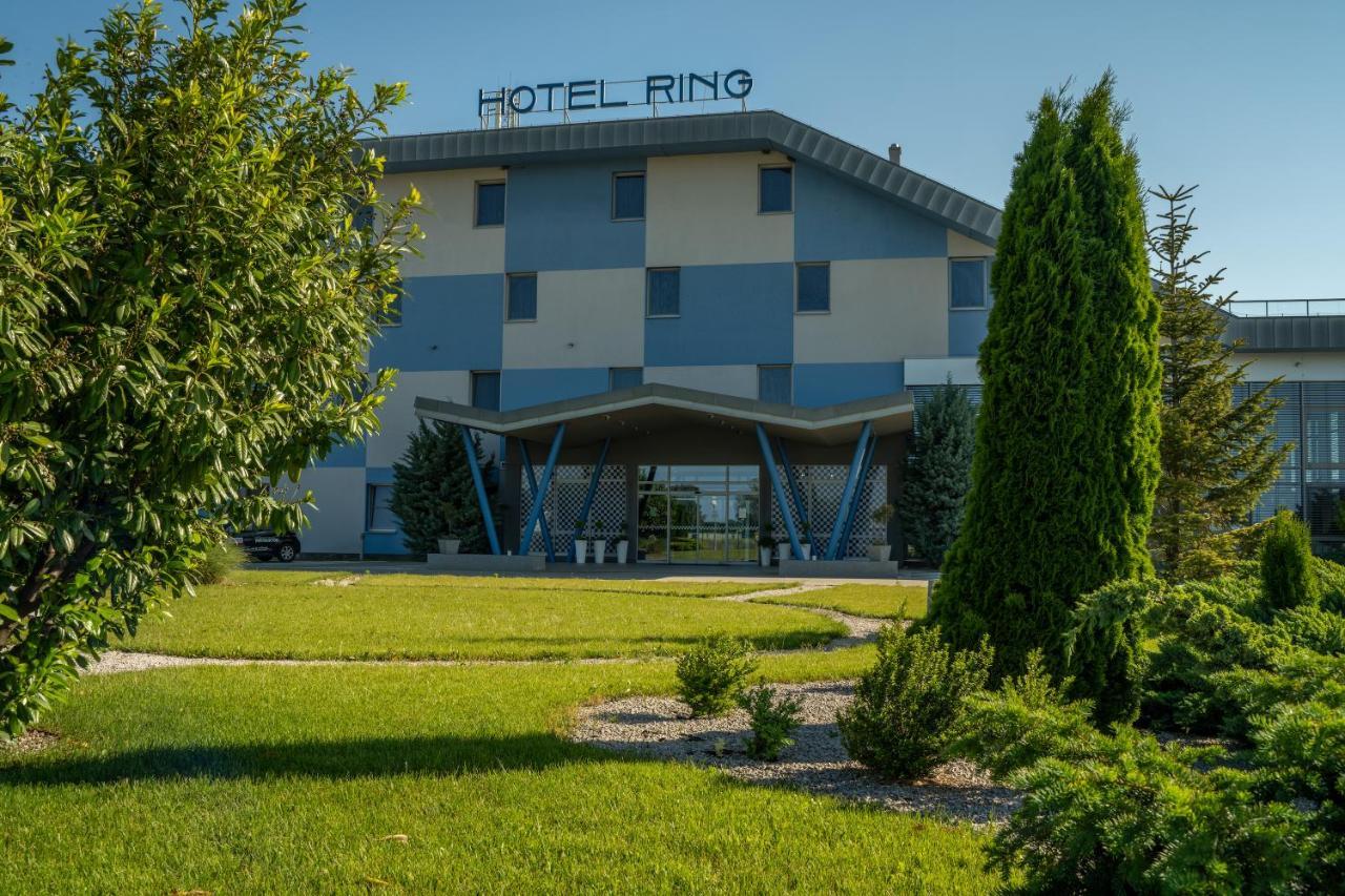 Hotel Ring Orechová Potôň Exteriér fotografie